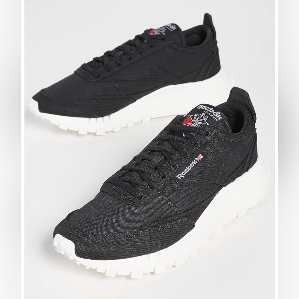 LNWOB Reebok Unisex Classic Legacy Sneaker, Black/Chalk, Women’s 6.5/Men’s 5